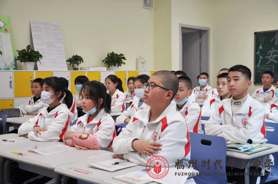 瞧瞧‖ 2021,我们更优秀-华威教育